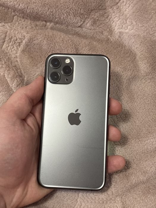 iPhone 11 pro 256гб