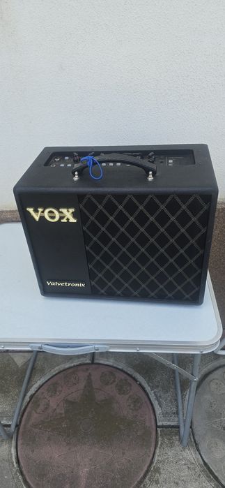 Valvetronix Vox amplificator chitara