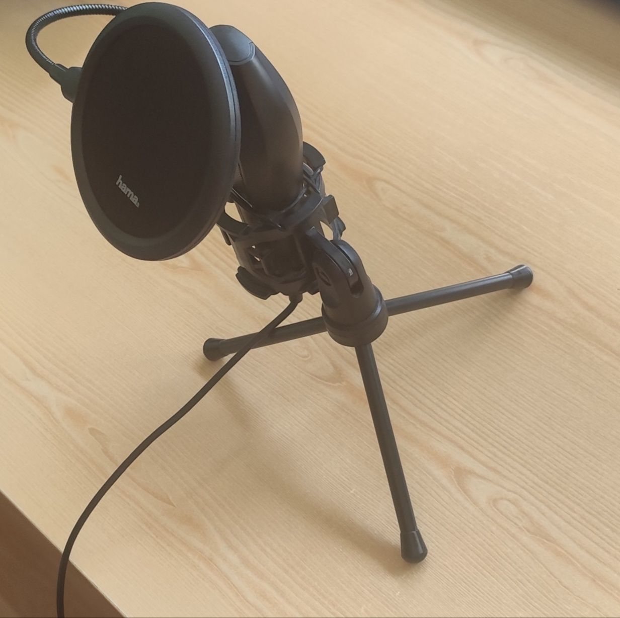 Микрофон Hama "MIC-USB Stream"