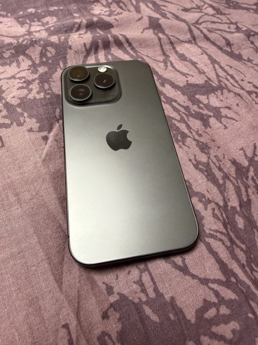 Iphone 15 pro 256 GB Black Titan гаранция Yettel