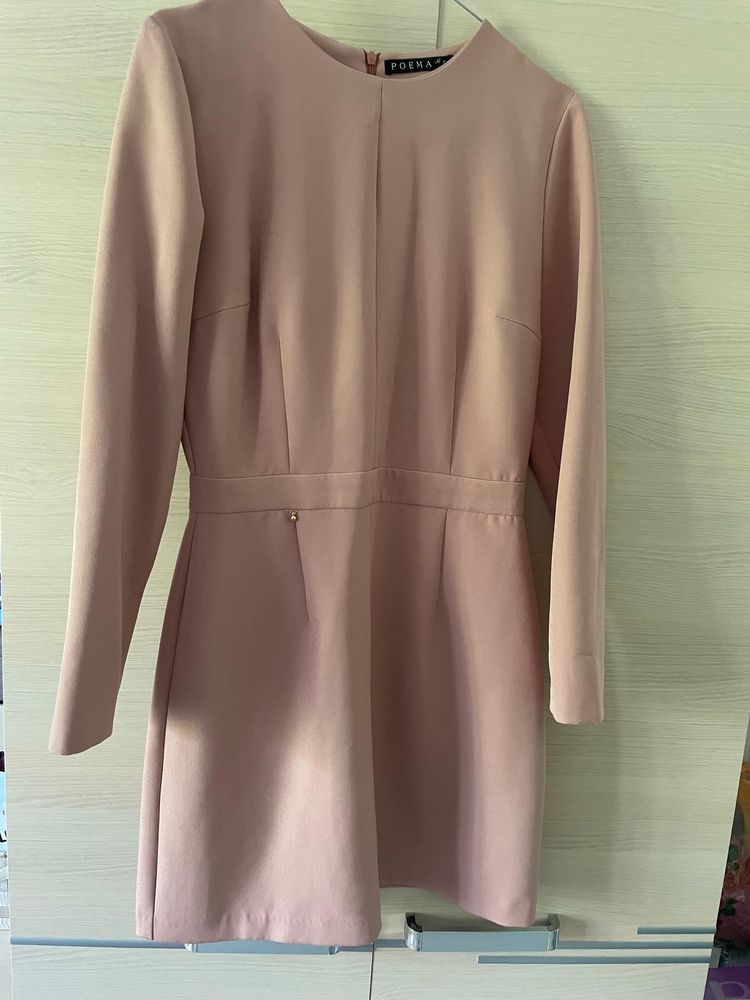 Vand rochie eleganta Poema