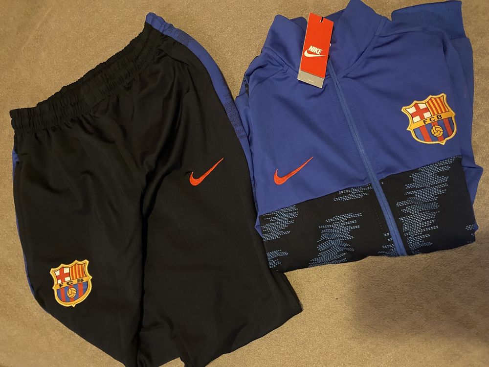 Нов анцуг спортен екип Nike barcelona S