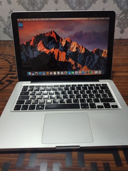 MacBook Pro intel core 5