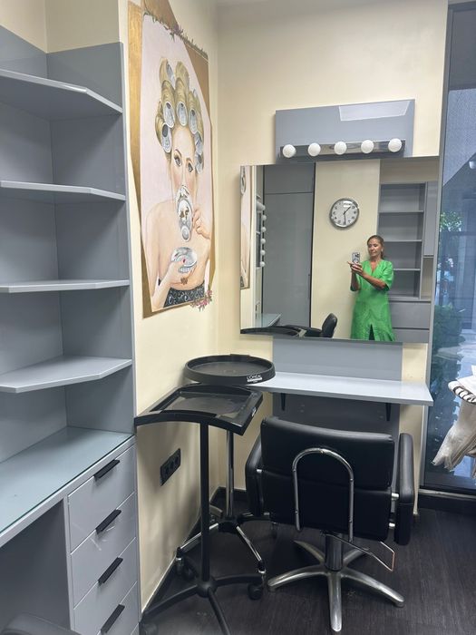 Post de lucru coafor salon