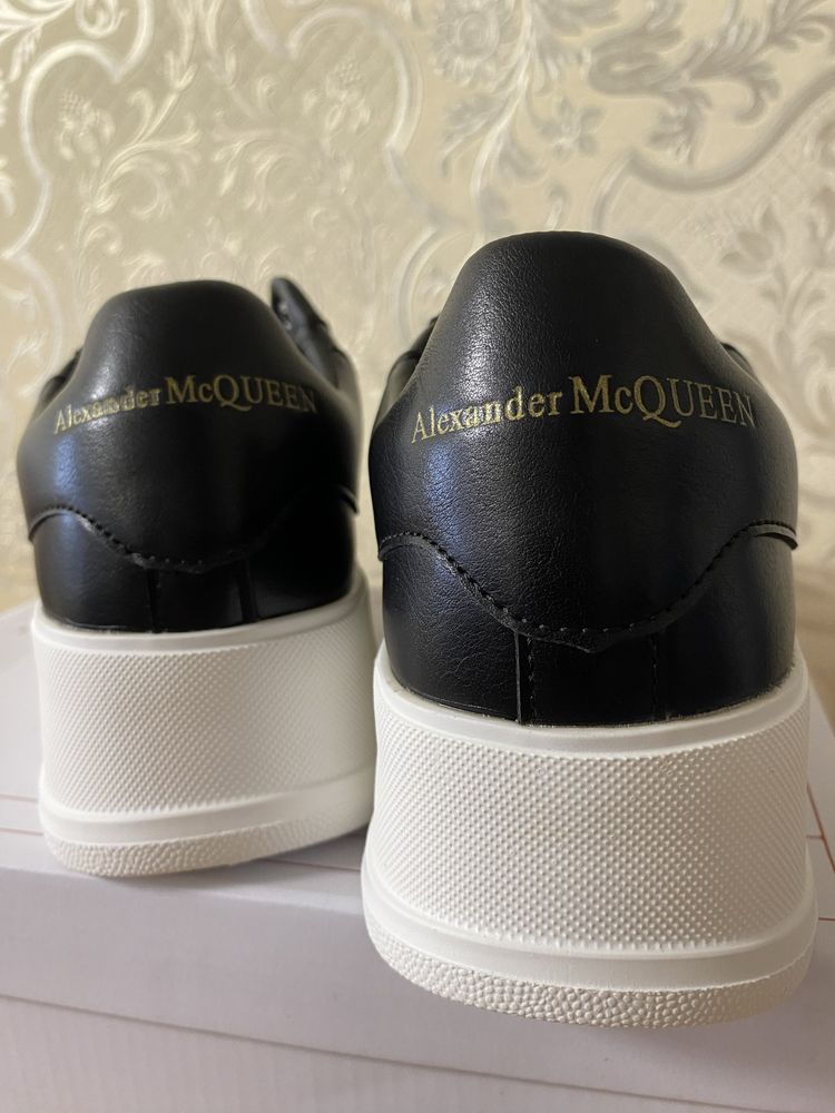 Кеды Alexander McQueen