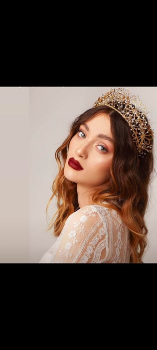 Tiara cu cristale Swarovski