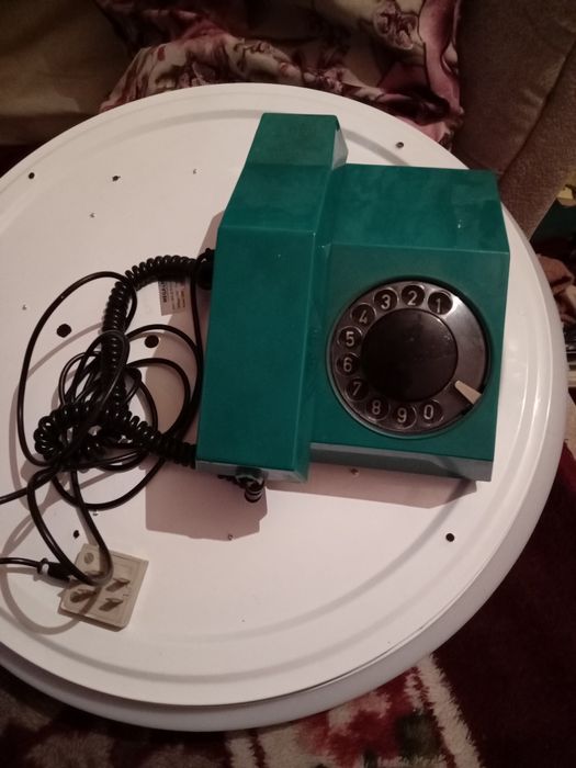 Телефон дисковый. Винтаж