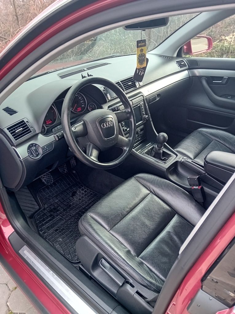 Audi a4 2007 masina de familie foarte bine întreținută
