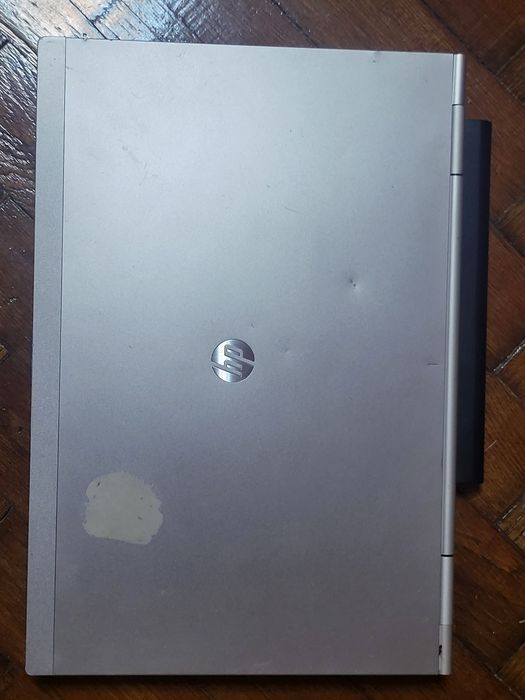 Vând laptop HP i5
