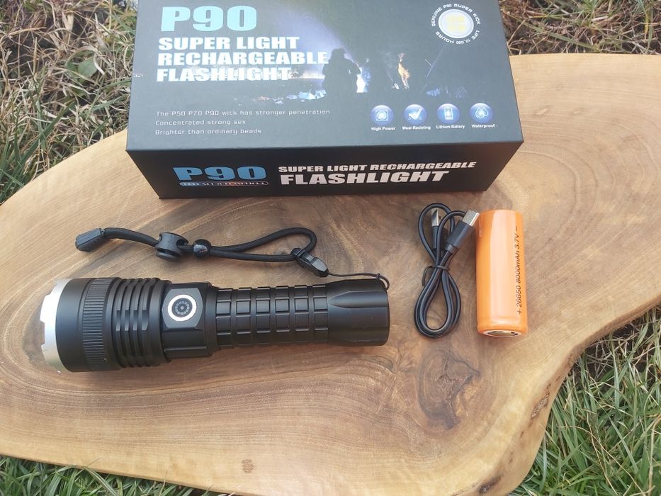 Мощен LED фенер P90 малък,USB зареждане,телескопичен ZOOM