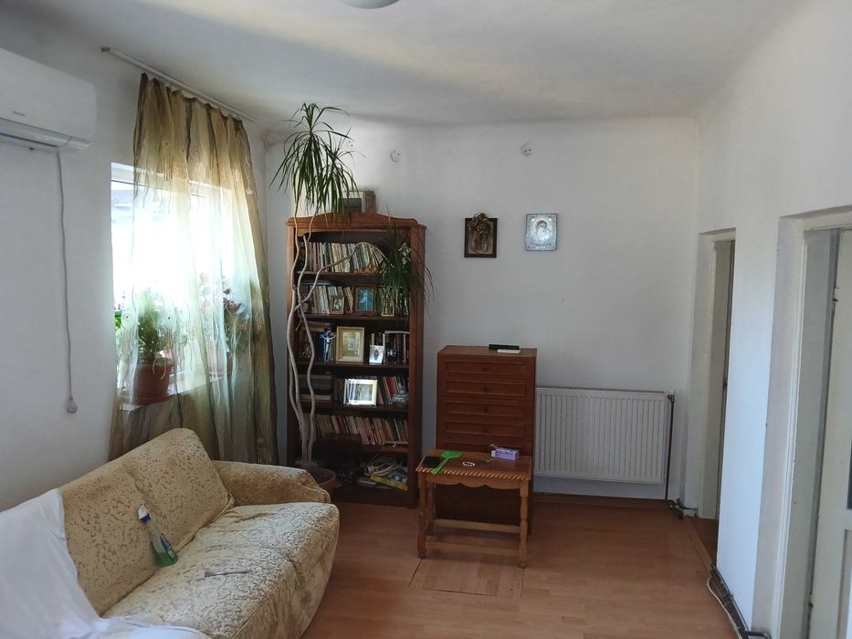 Casa de vanzare in Rahova sectorul 5  ,URGENT.