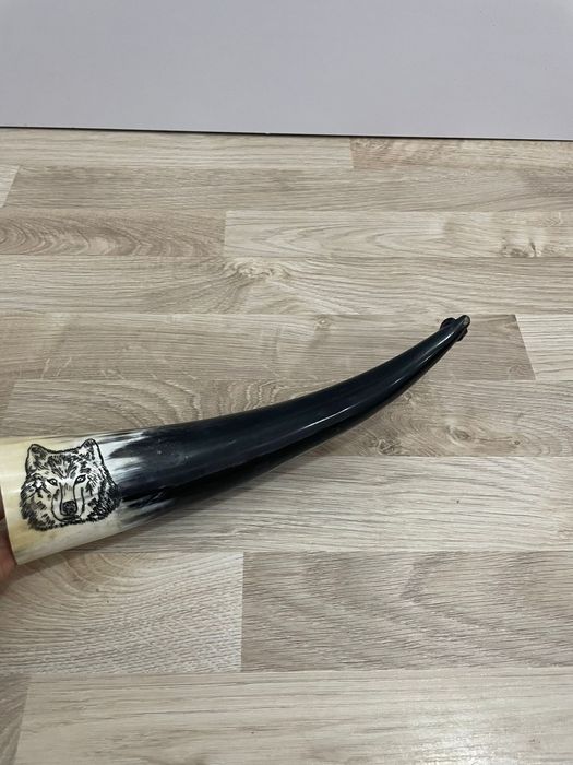 Corn de baut. +/-300 ml