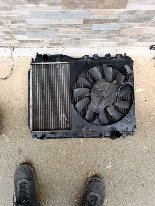 Воден и климатичен радиатор с перка сивик 7 дизел 1.7 100к.с