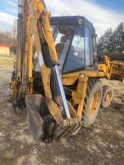 De vinzare Buldoexcavator 580 G