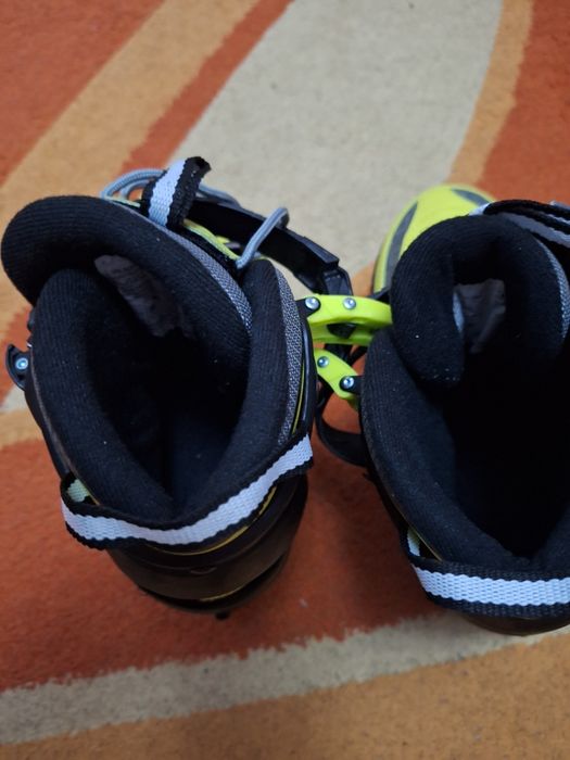 Patine reglabile 33-37