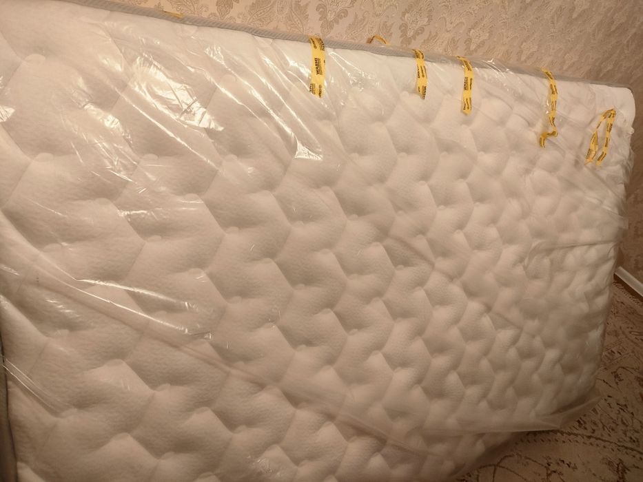 Продается ортопедический Матрас. Новая