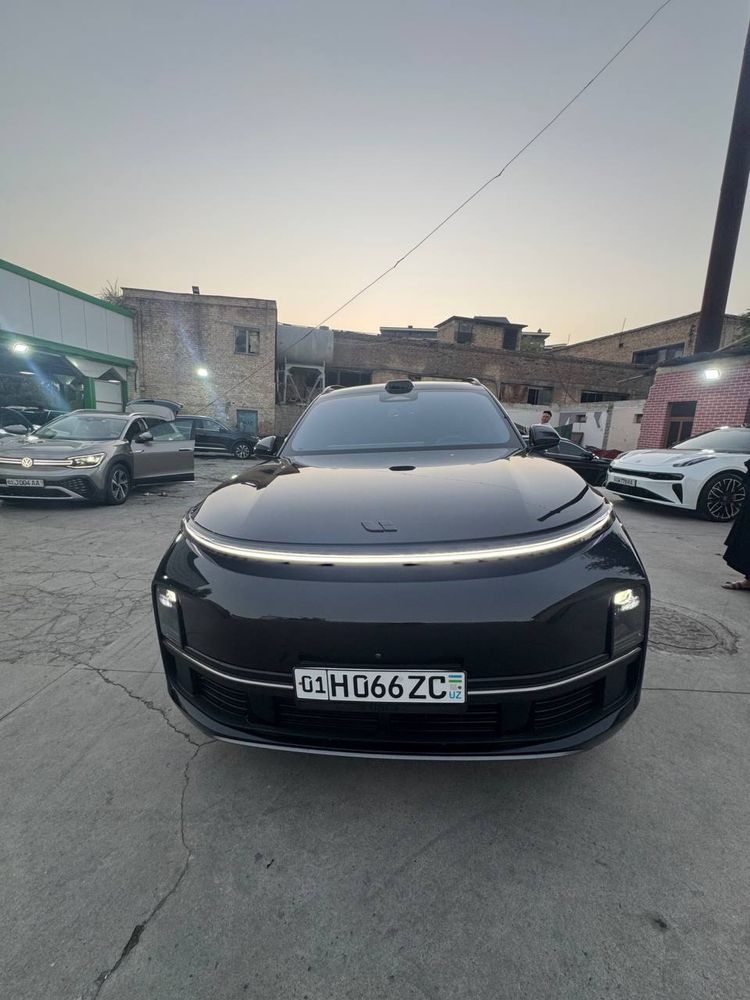 Li 9 Max 2023 Qora