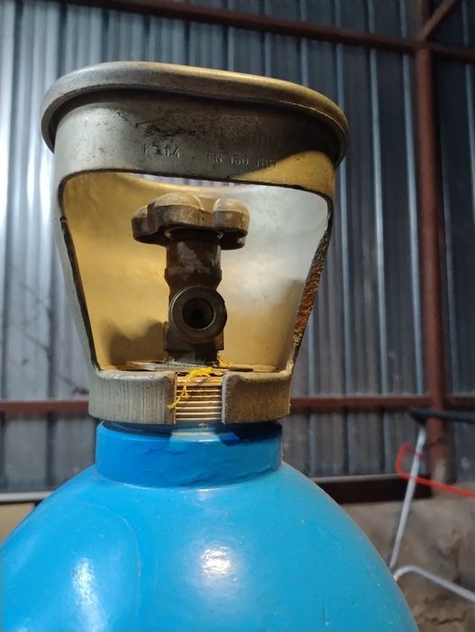 Кислородна бутилка