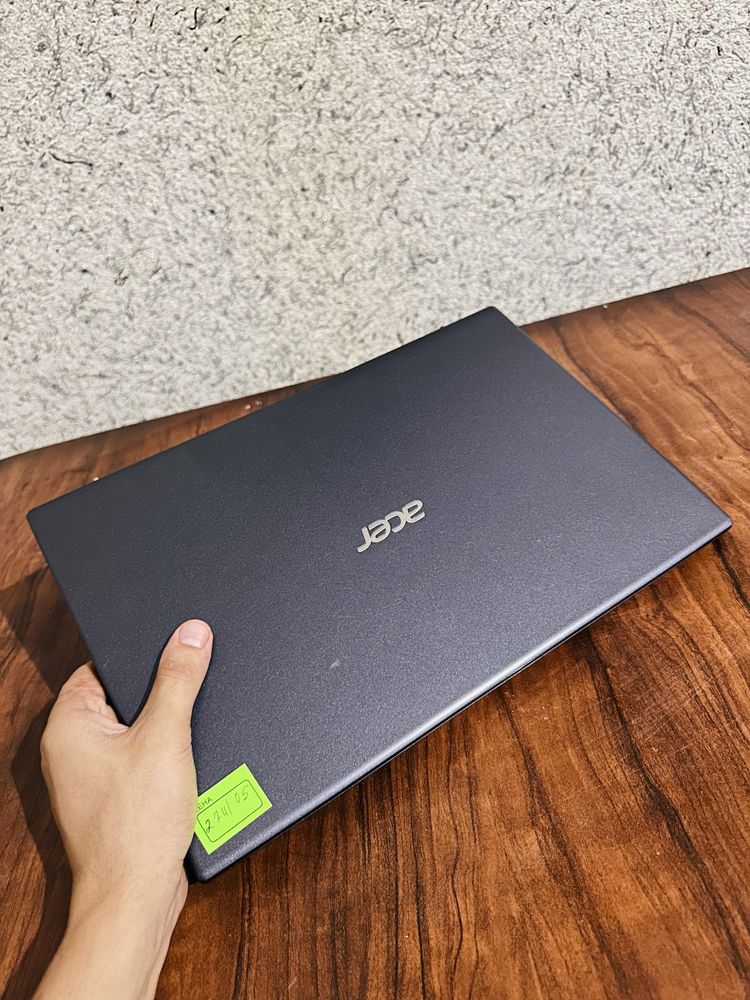 Acer noutbuk core i5 11-avlod kam ishlagan ideal holatda