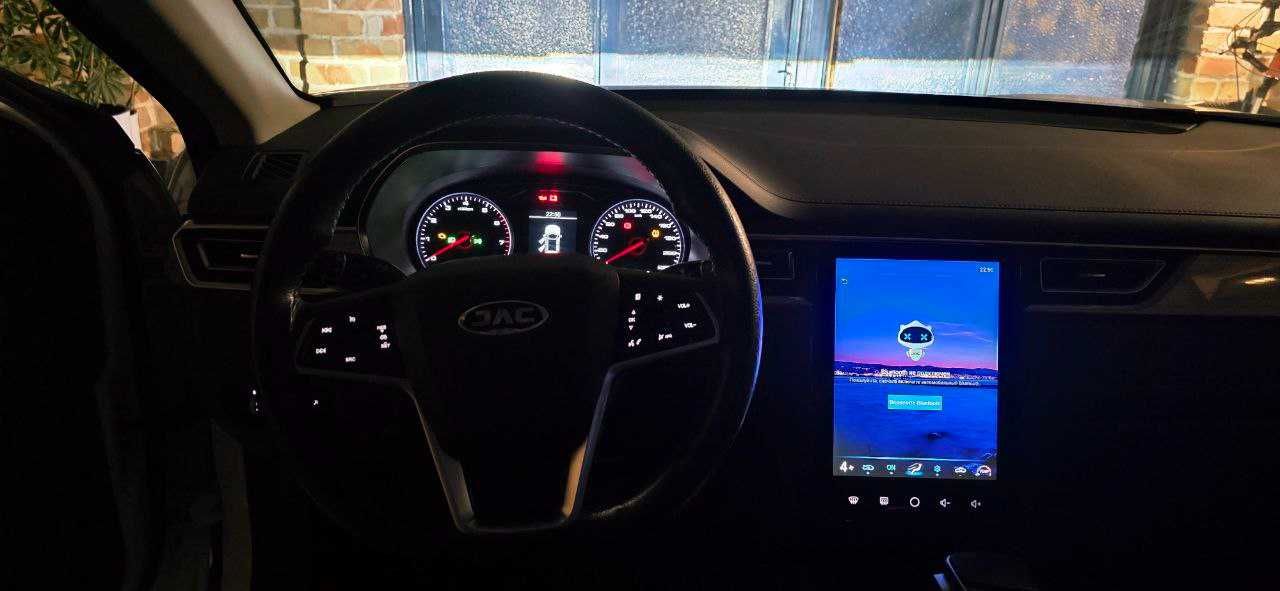 JAC J7 2022, бензин, 53.000 пробег