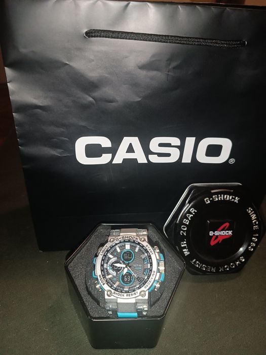 Часовник Casio G-Shock MT-G