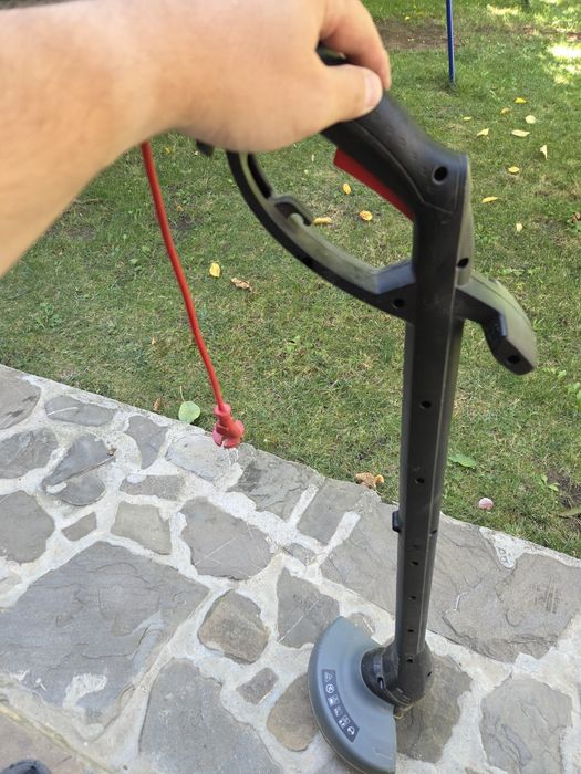 Vand trimmer cu fir Skill 280w