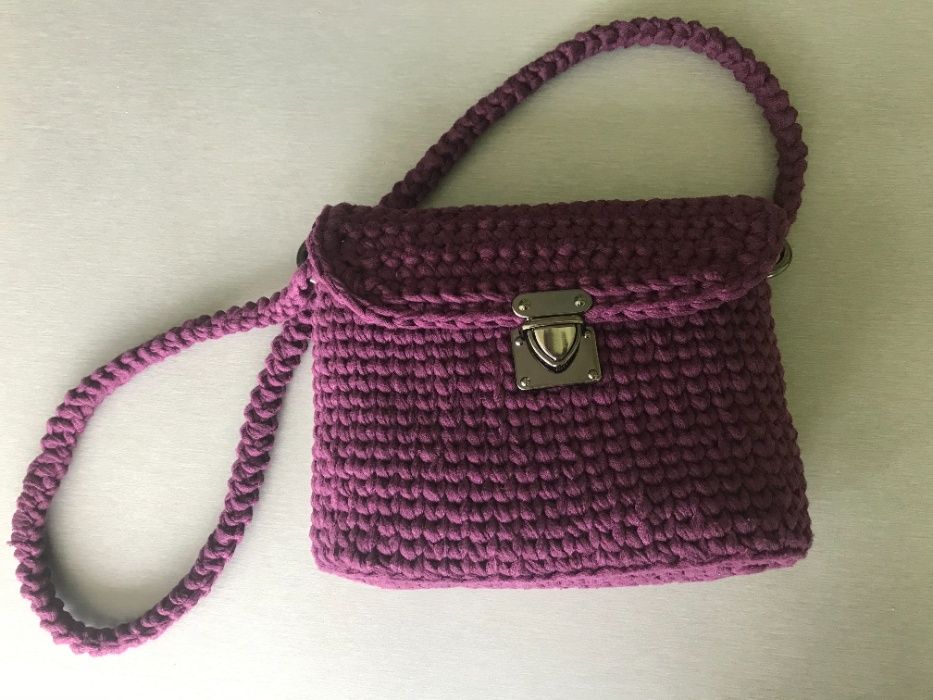 Ръчно плетени чанти и портмонета- амигуруми