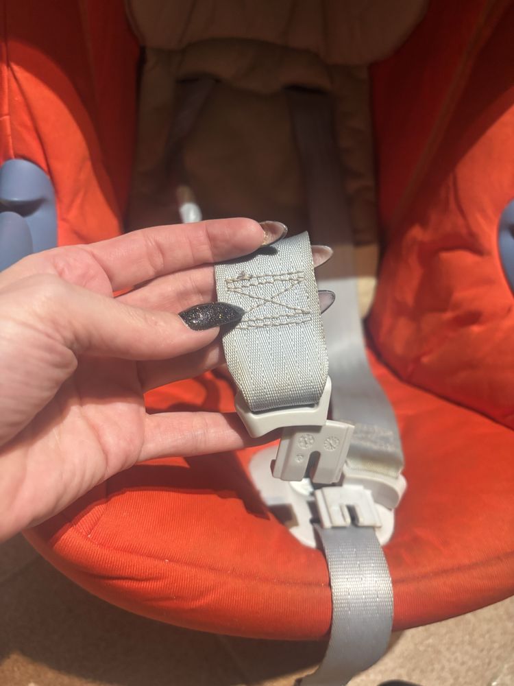 Cybex isofix aton m
