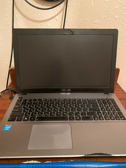 Продается ноутбук Asus