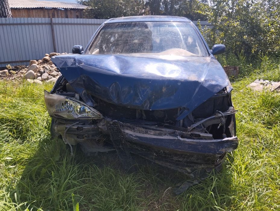 Продам машину камри 30