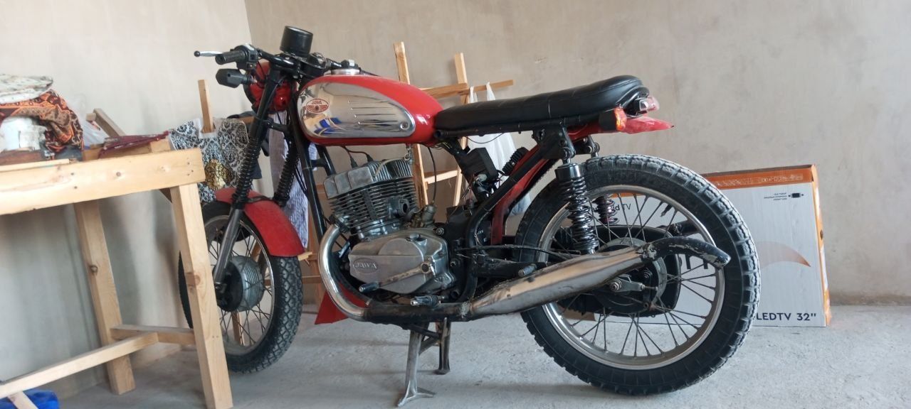 Jawa 350 Cafe racer