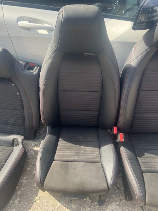 Кожен салон с алкантар Amg W176 Mercedes A clasa н 567 facelift