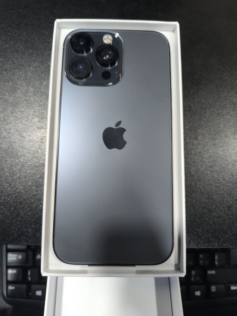iPhone 16 pro max 512gb