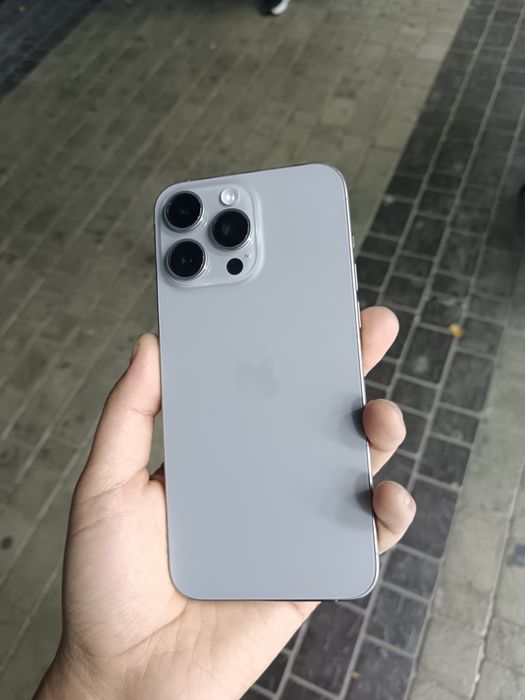 iPhone 15 Pro Max CH/A 256 GB Natural Titanium