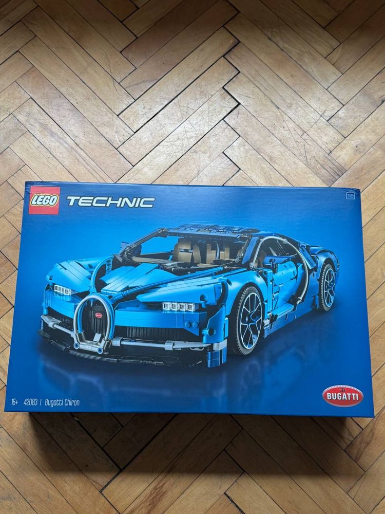 LEGO Technic Bugatti Chiron 42083