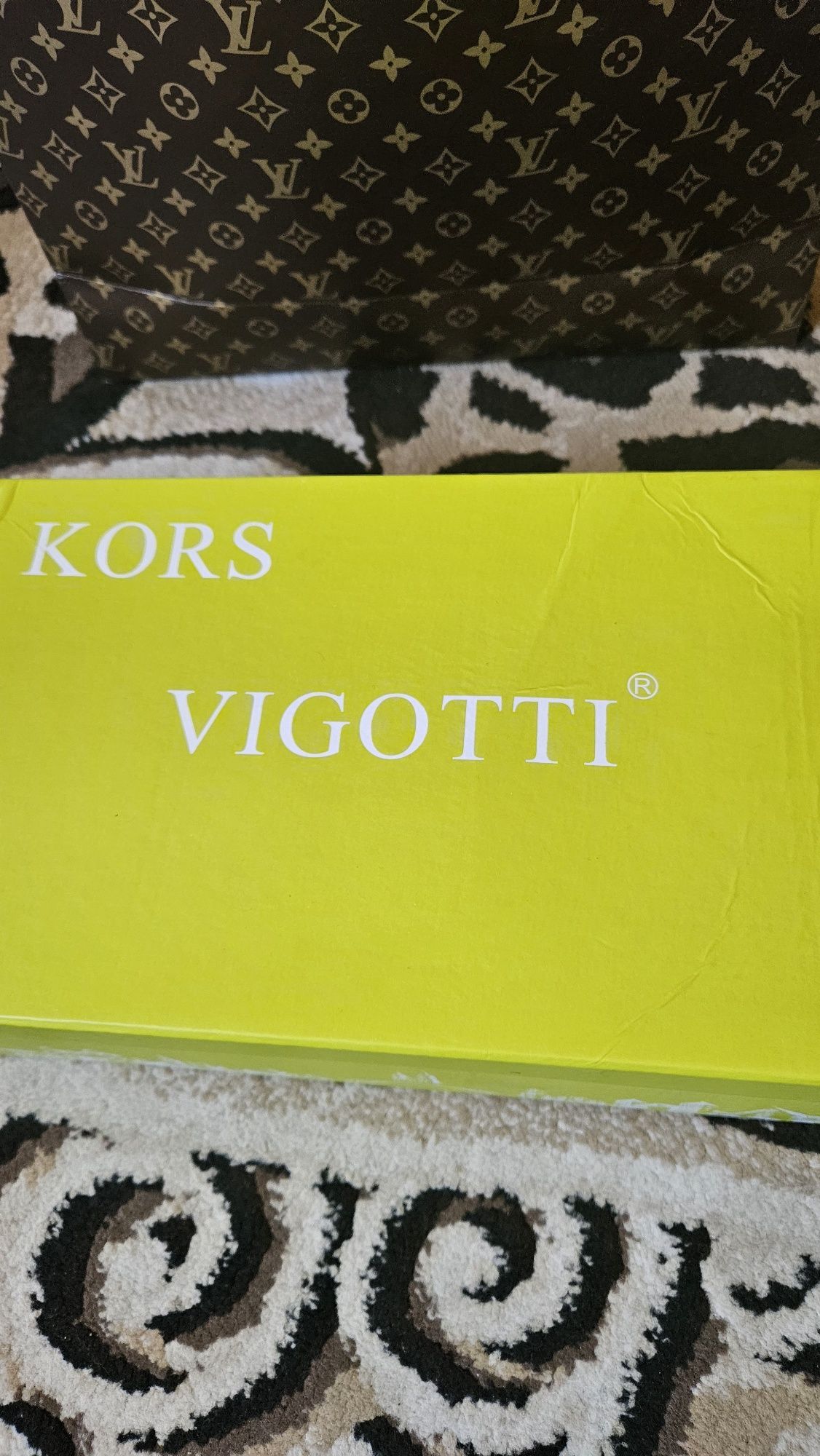 Новая женская лофер Кors Vigotti