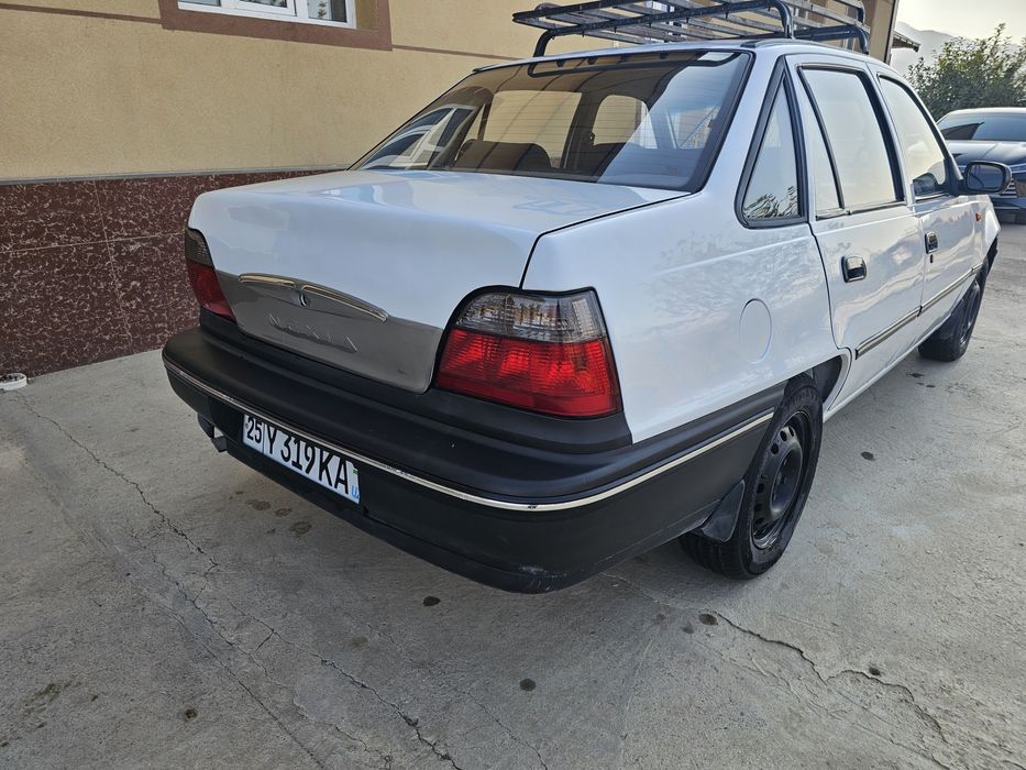 Sons.Matori yaxshi.Kuzovi chaqa chuqasi qilingan orqa oldiga yangi bam