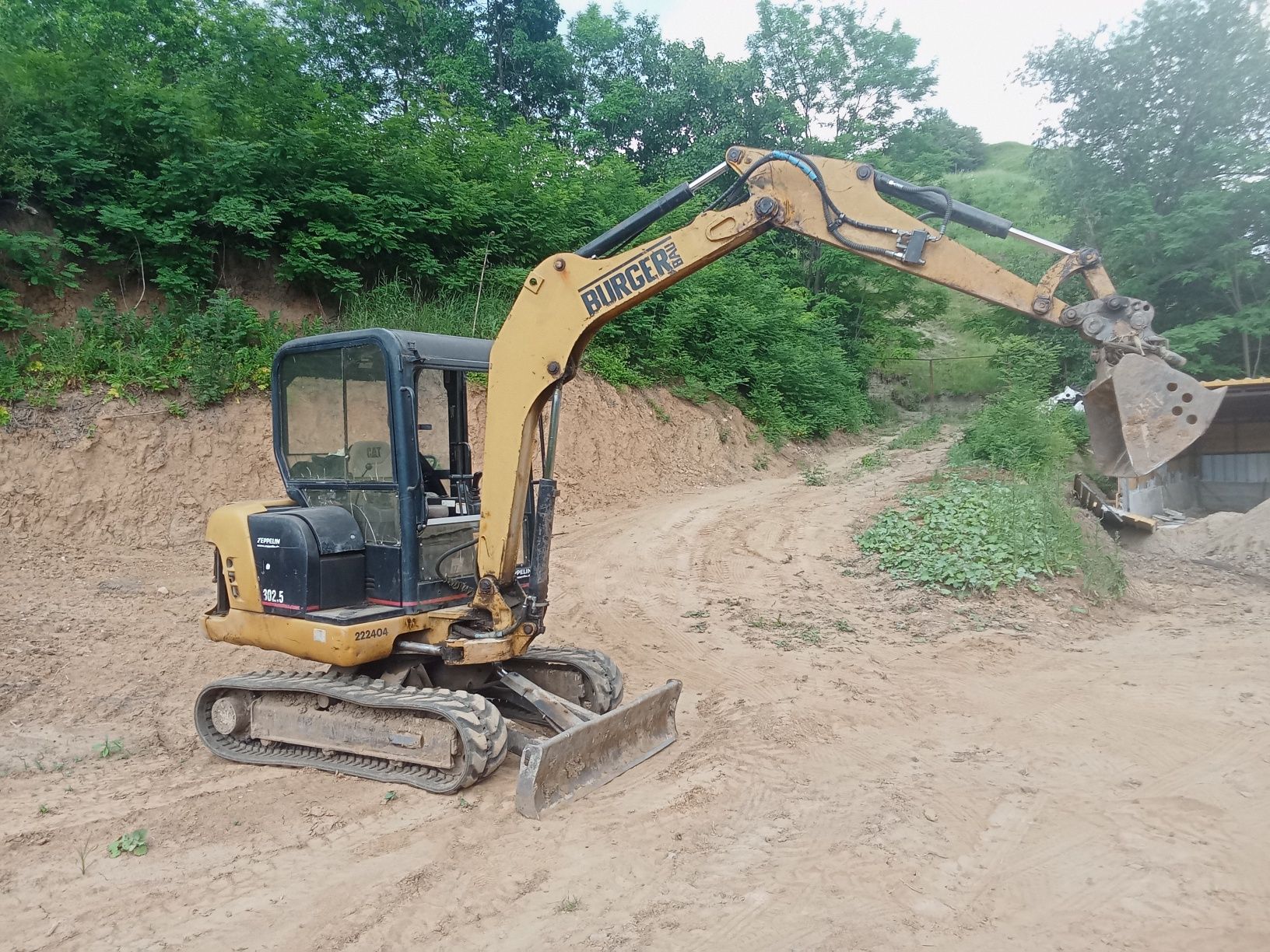 Mini excavator Caterpillar 302.5