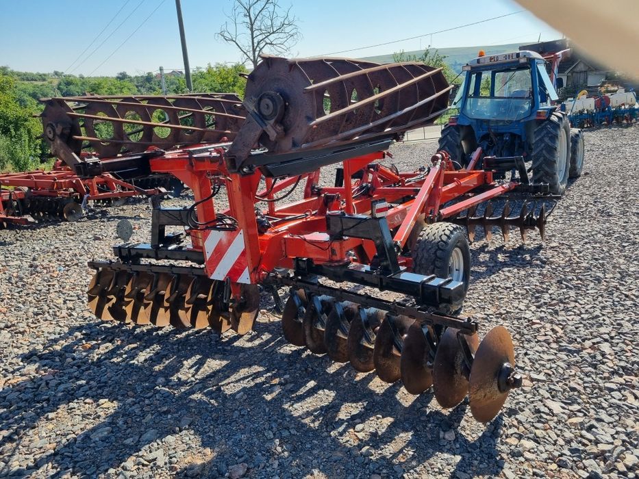 Disc Agricol in X  Gregoire Besson SX 3,9m