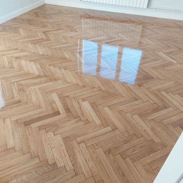 Parchetari,raschetam,montam,lacuim,slefuim,reconditionam orice parchet