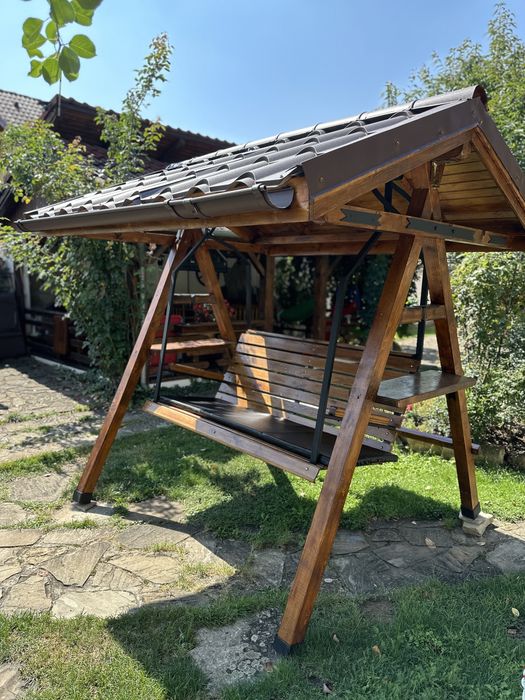 Balansoar din lemn de larice