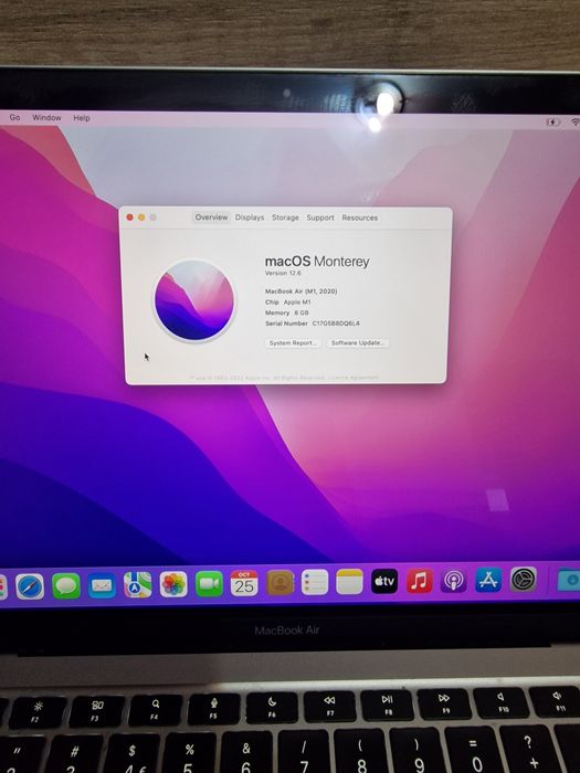 Macbook Air M1 A2337 Emc3598 ingrijit , bateria 107 cicluri incarcare