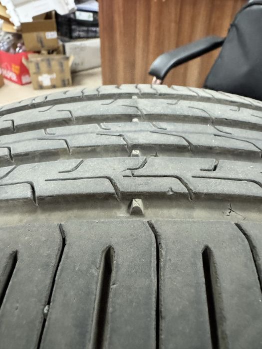 Cauciuc Continental 225/60 R18 V XL 104V (Ford Kuga 2023)