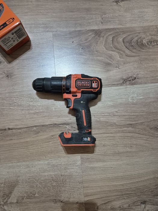 Black and decker комплект ударен и пробивен винтоверт