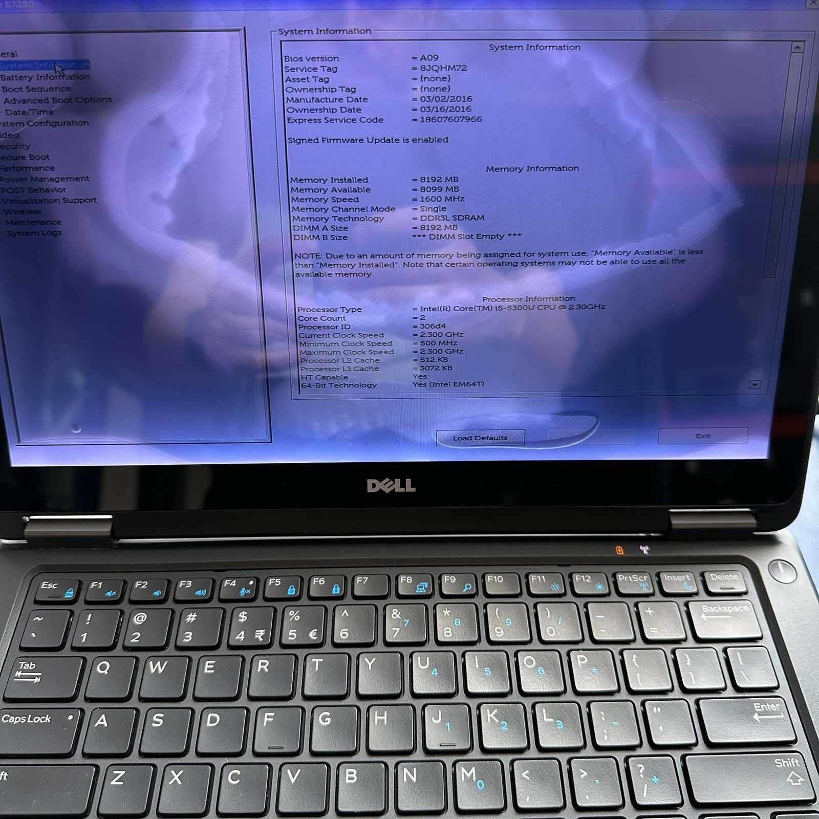 Лаптоп DELL E7250 12.5" I5-5300U/8GB/128GB с проблемен екран