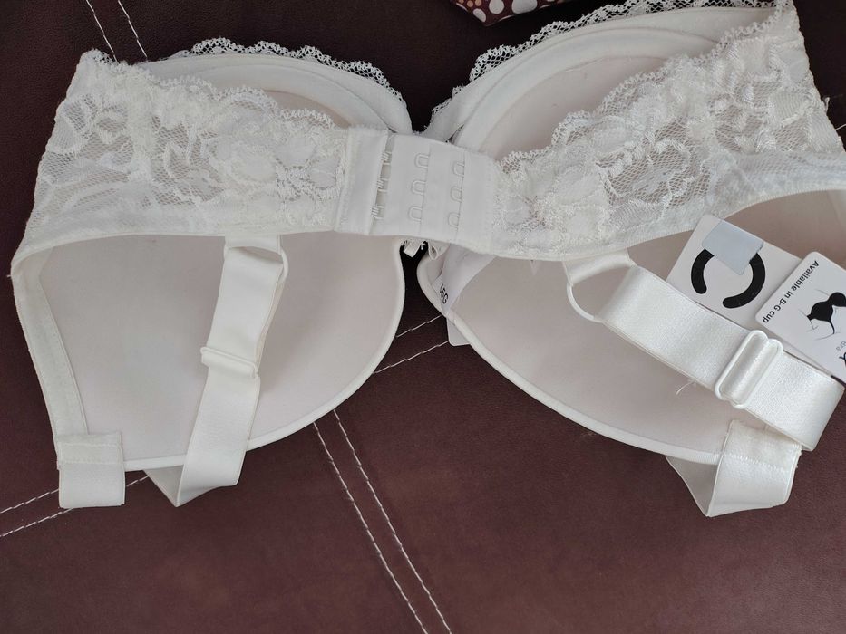 Дамски сутиен Cubus нов