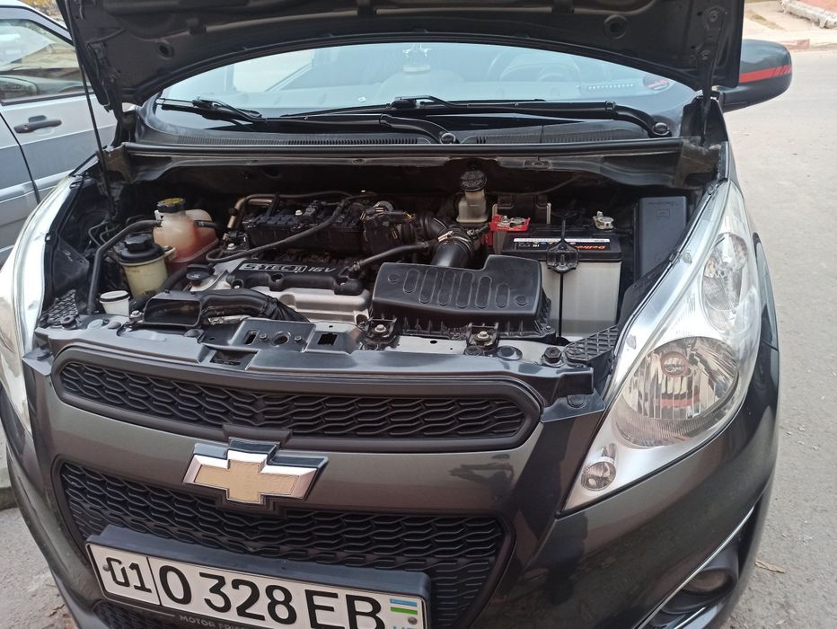 Автомобиль Спарк