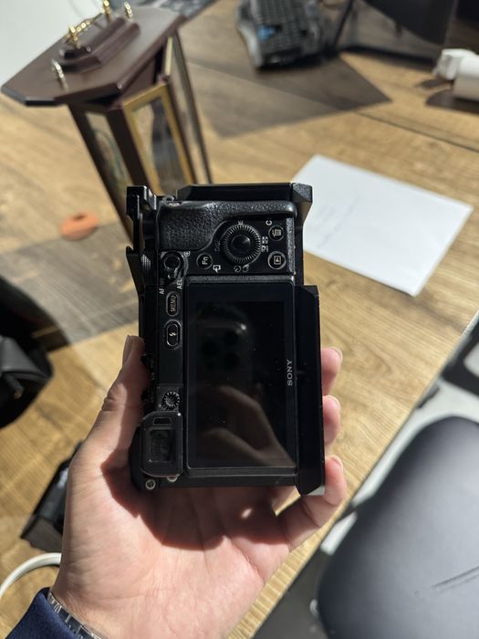 Sony A 6400 Kamera sotiladi