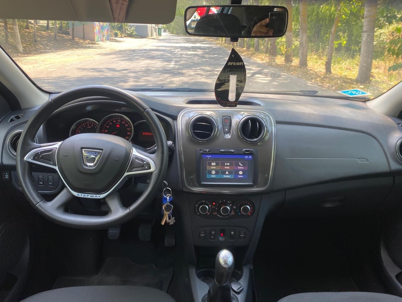 Dacia Sandero Stepway Prestige 0.9 TCE ,90 CP ,2017 EURO 6  6990€ Pret