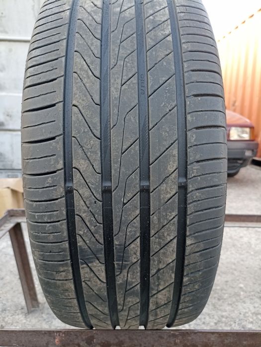 245/45/19 Giti летний комплект